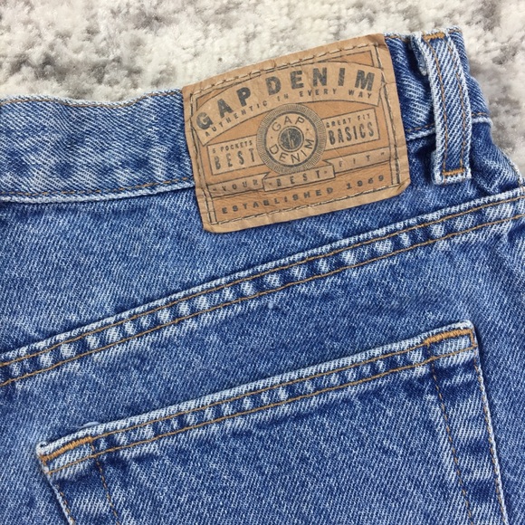 VINTAGE 90’s Gap Mom Jean Shorts - Picture 5 of 5